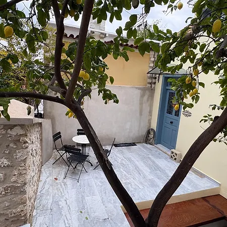 Tatil Evi Clocktower *