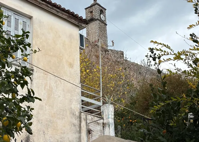 Clocktower 度假居